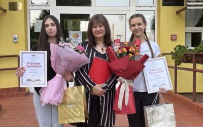 LITERARCI OPET USPJEŠNI – DVIJE NAGRADE NA VEČERI DJEČJE POEZIJE / ЛИТЕРАРЦИ ОПЕТ УСПЕШНИ – ДВЕ НАГРАДЕ НА ВЕЧЕРИ ДЕЧЈЕ ПОЕЗИЈЕ